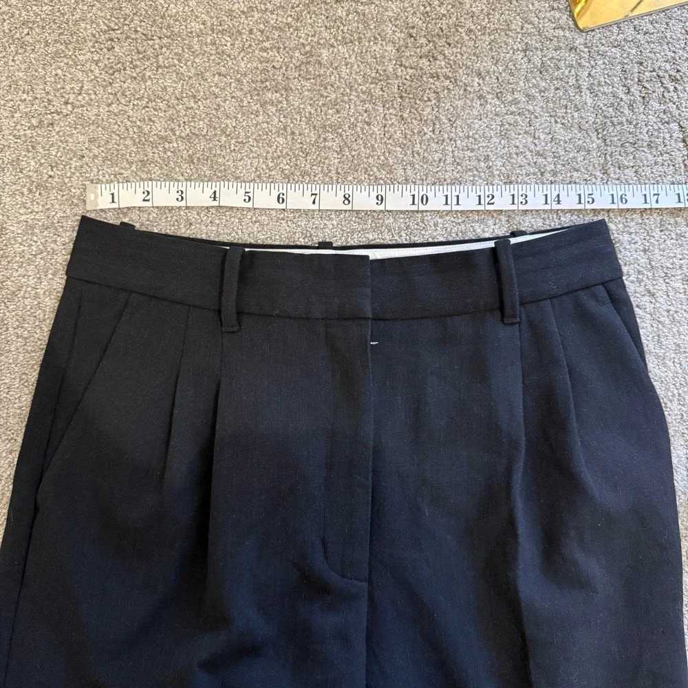 Aritzia Effortless Pant Black Pleated Trouser 10 Luxury Minimal Sophisticated